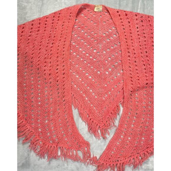 Handmade Crochet Triangle Shawl Coral Pink Grandmacore Boho Festival Fringe VTG - Picture 5 of 9